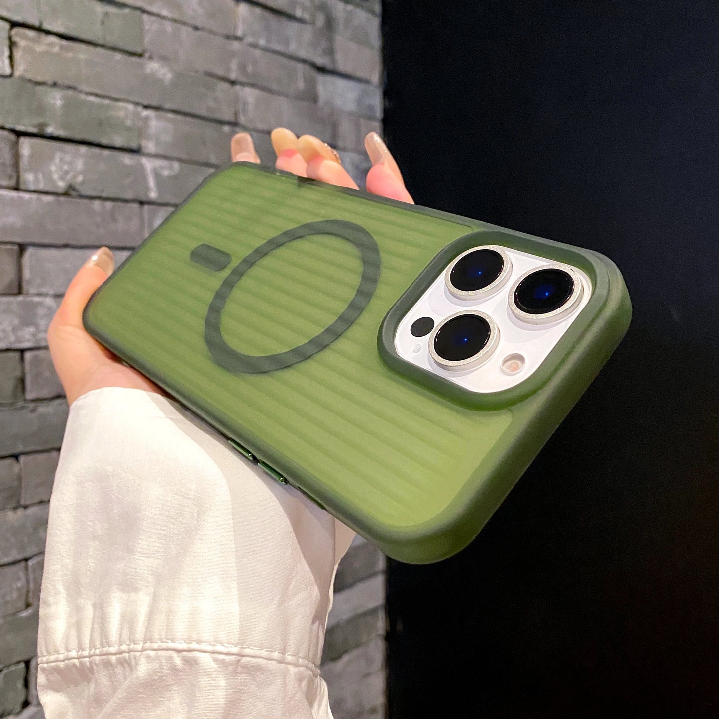 Corrugated Pattern MagSafe Case for iPhone 12–16 Pro Max Matte Shockproof Cover