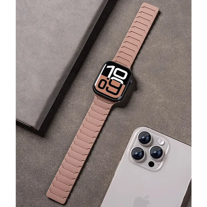 Magnetic Silicone Strap for Apple Watch Ultra 2, Series 10/9/8/7 (49mm-38mm)