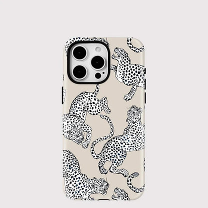 Leopard Animal MagSafe Case for iPhone 16–11 | Magnetic Wireless Cover