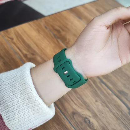 Soft Silicone Waterproof Strap for Apple Watch Ultra 2 & Series 9–SE | 49–41mm