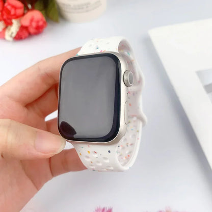 Transparent Silicone Strap for Apple Watch Ultra 2 & Series 10–SE (38–49mm)