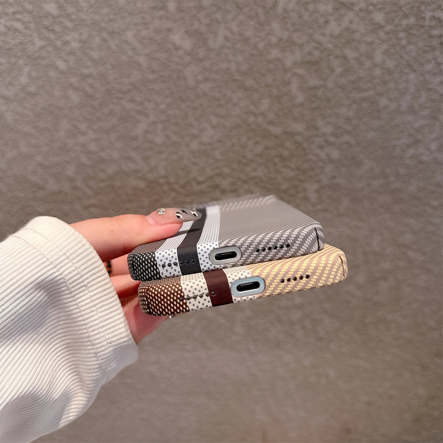 Carbon Fiber Stripe Hard PC Case for iPhone 14 13 12 Pro Max Plus