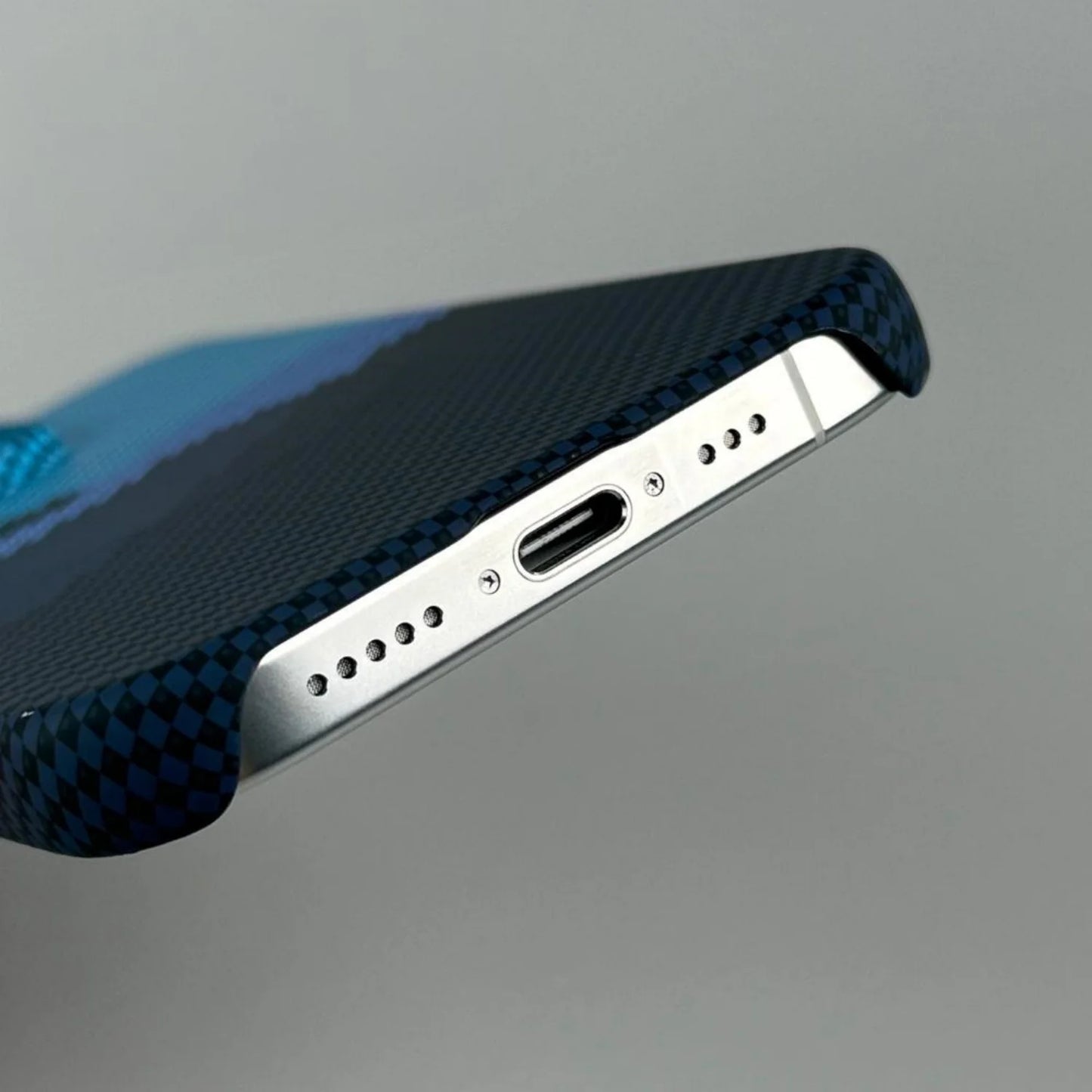 Carbon Fiber MagSafe Case for iPhone 15 14 13 Ultra Slim Magnetic Hard Cover