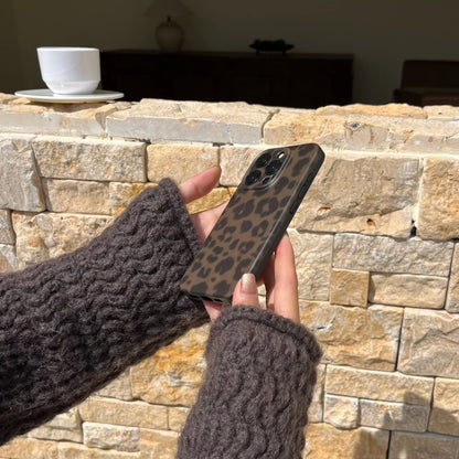 Retro Art Gray Brown Leopard Print Matte Case for iPhone 11–16 Pro Max