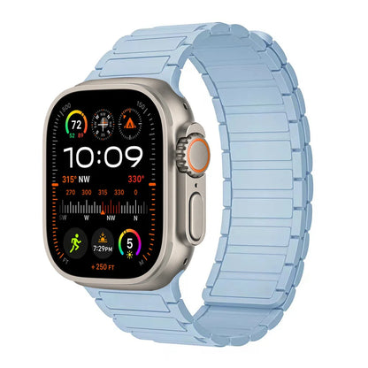 Sports Silicone Magnetic Band – Apple Watch Ultra 2 & Series 5-10 (38-49mm)