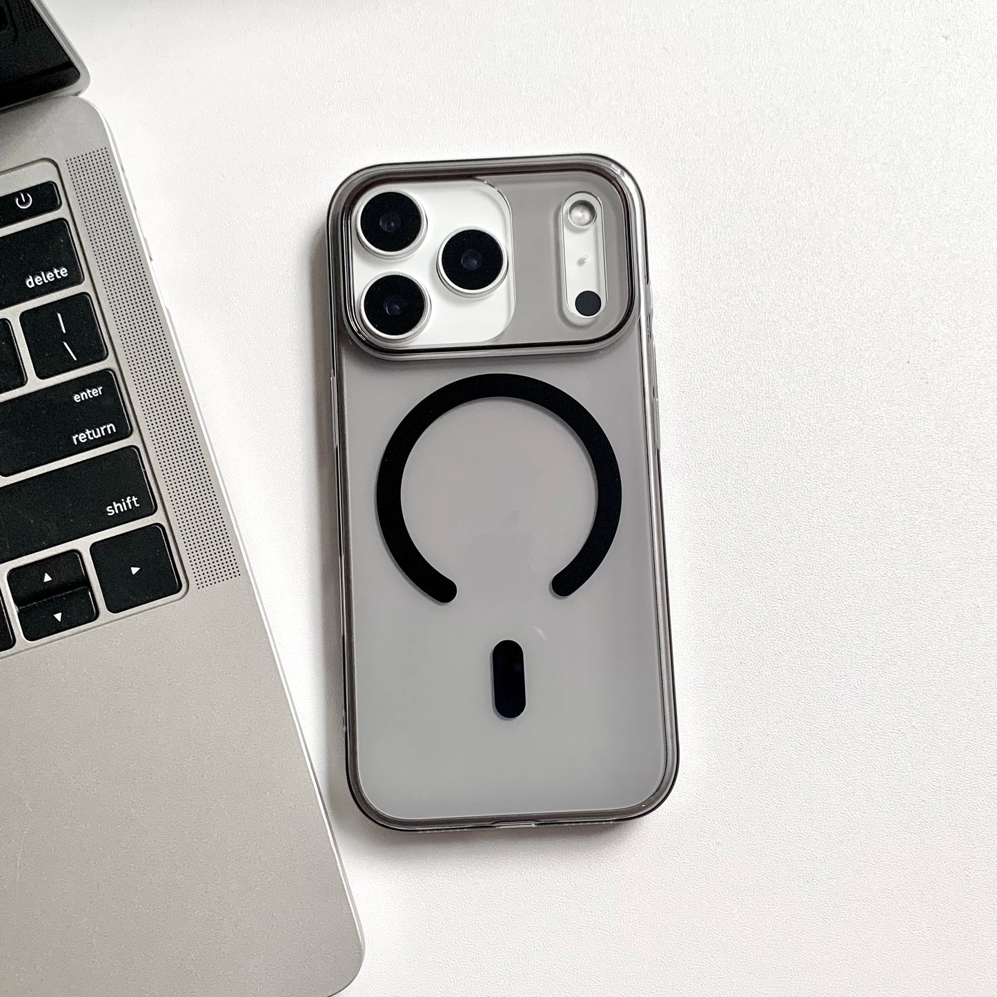 Transparent MagSafe Case for iPhone 17 Pro & 17 Pro Max Shockproof PC