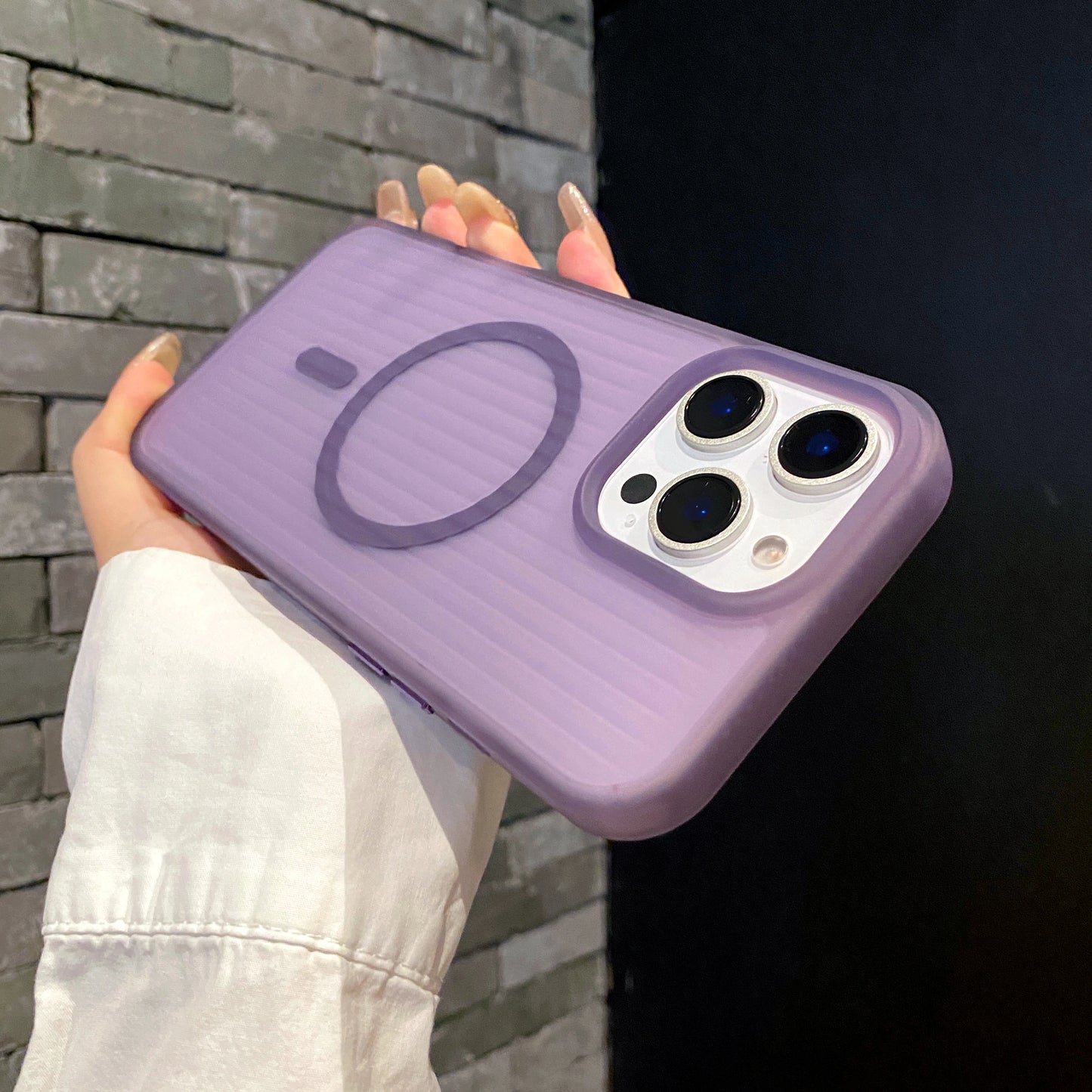 Corrugated Pattern MagSafe Case for iPhone 12–16 Pro Max Matte Shockproof Cover